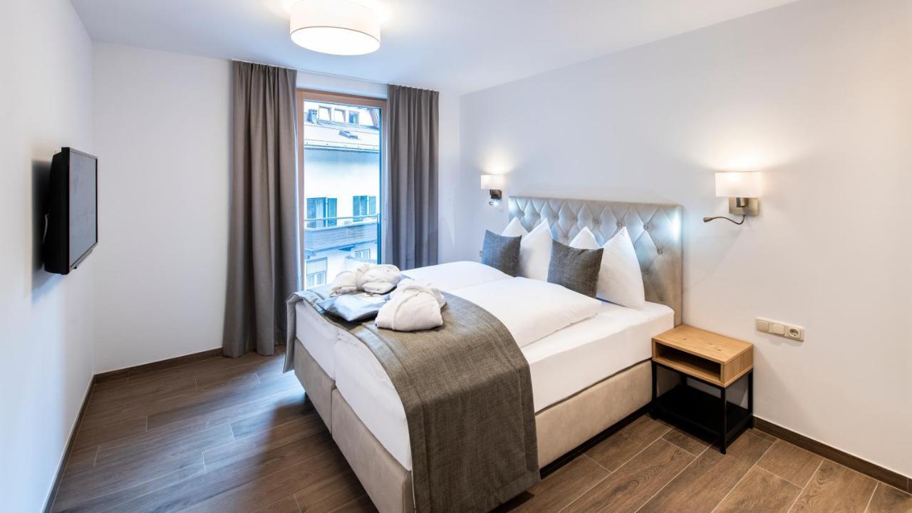 Manni Home - Rooms & Apartments Mayrhofen Eksteriør billede